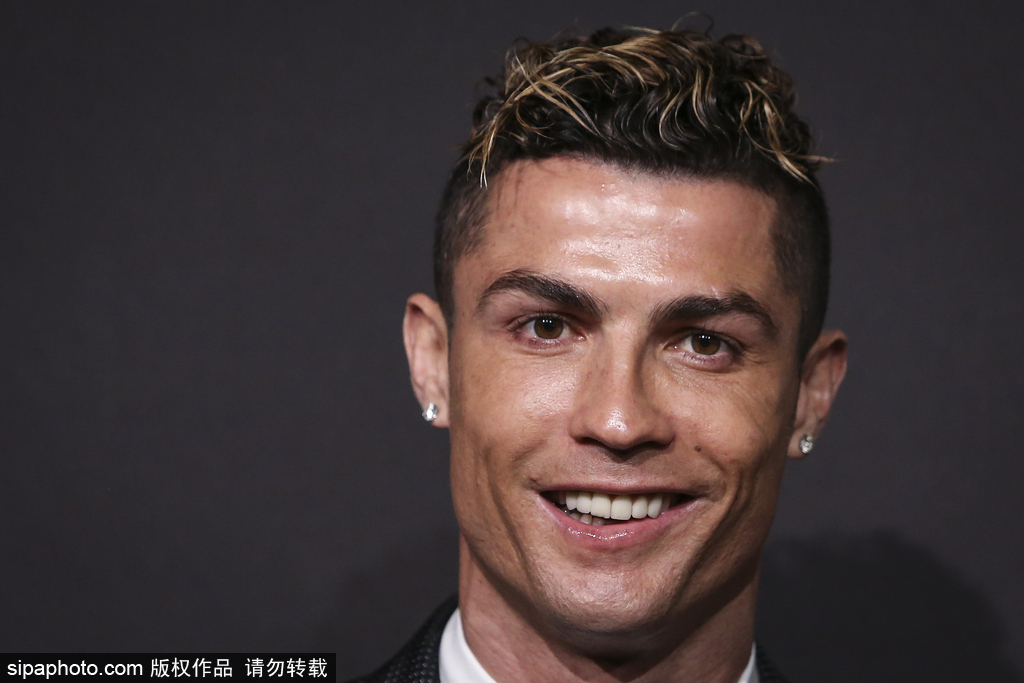 巴尔德吉：无法形容打入巴萨首球的感受，我热爱这家俱乐部