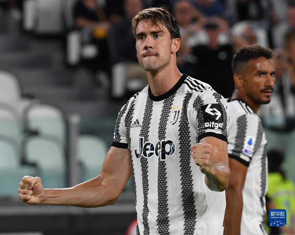 克罗地亚媒体：拜仁球探现场考察哈伊杜克19岁后卫霍达克