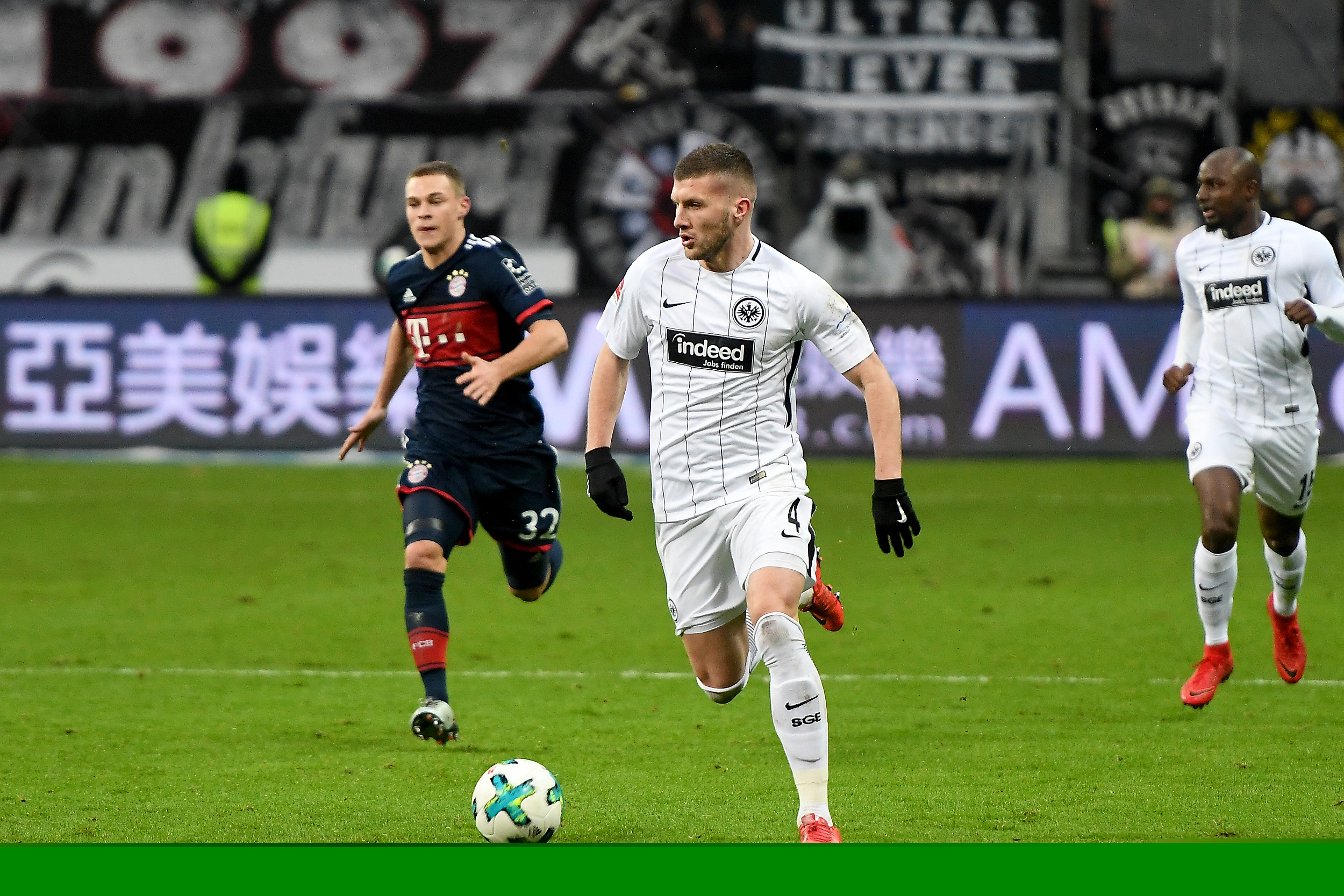 拉菲尼亚回归：巴萨复兴的关键引擎