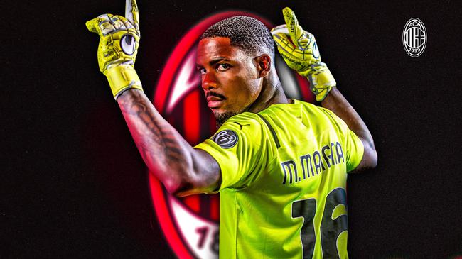 天空体育：贝洛蒂已返回卡利亚里继续治疗，预计明年春天复出