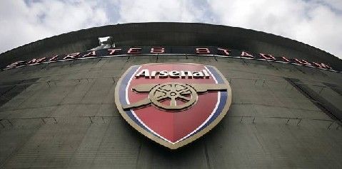 索尔斯克亚：02年欧冠半决赛我错失绝佳机会，基恩见我就提它