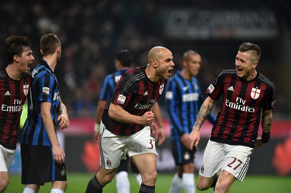 太尴尬！梁靖崑被观众“表白”，一脸严肃，孙颖莎偷笑，队友都懵了