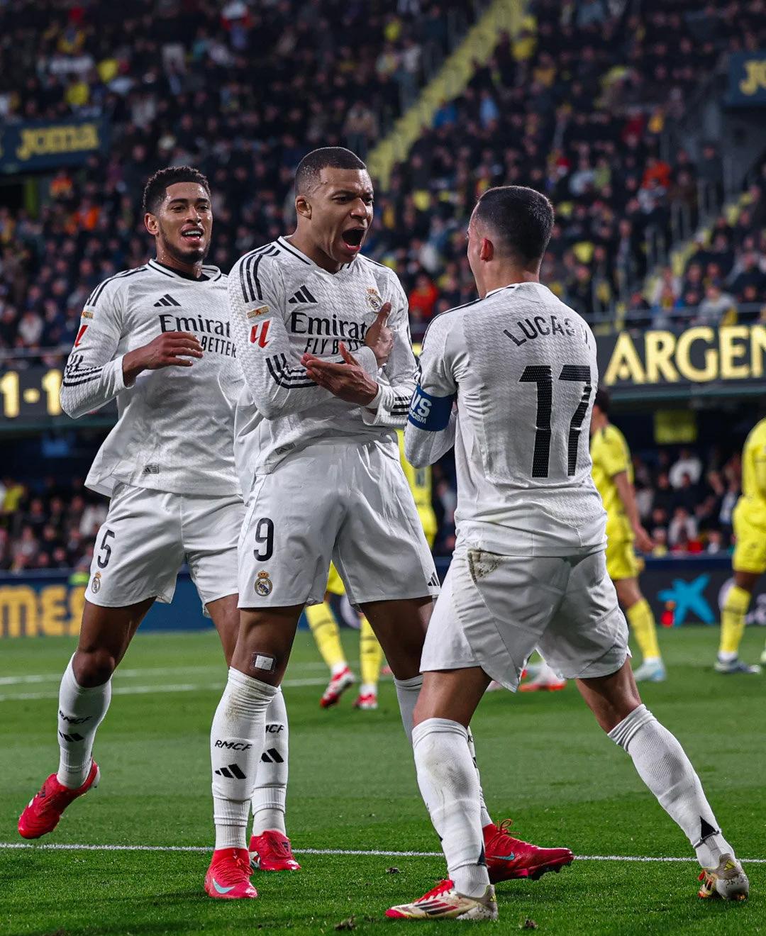 记者：维尼修斯续约谈判失败，皇马设定1.5亿欧初始转会费