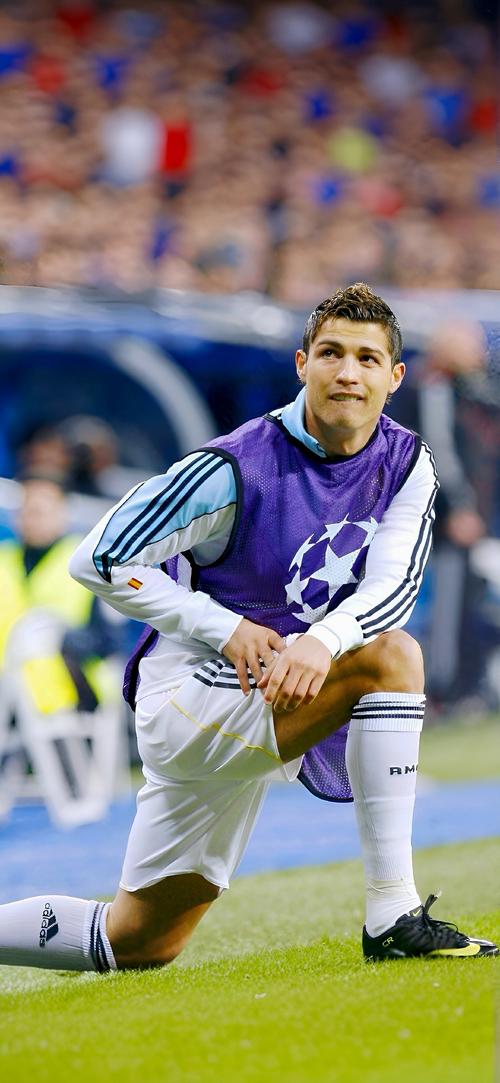 拉姆：诺伊尔需要决定是否愿意回国家队；基米希适合踢中前卫