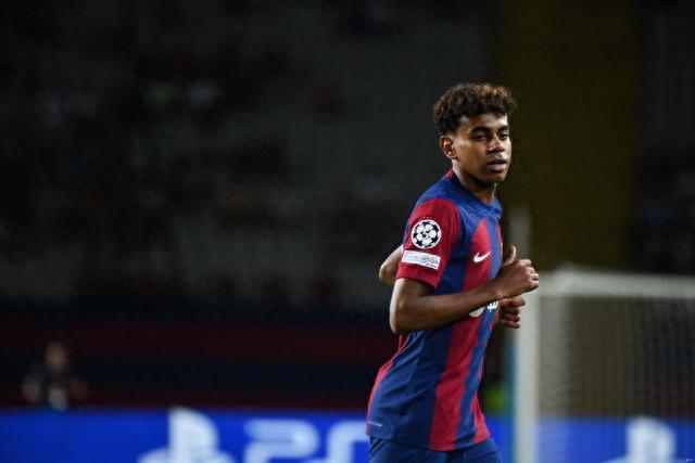 斯塔尼希奇谈乌尔比希：即使诺伊尔缺阵，我们也有可靠的门将（斯塔尼希奇：即便诺伊尔缺席，乌尔比希同样让人放心）