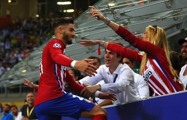 贴脸开大！祖巴茨罚球时，老鹰主场球迷高喊“保罗在哪里？”