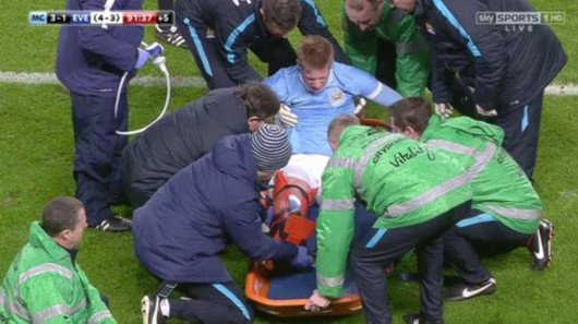 足球曝英超豪门盯上天才中卫，报价或破纪录（英超豪门相中天才中卫，转会报价或创纪录）