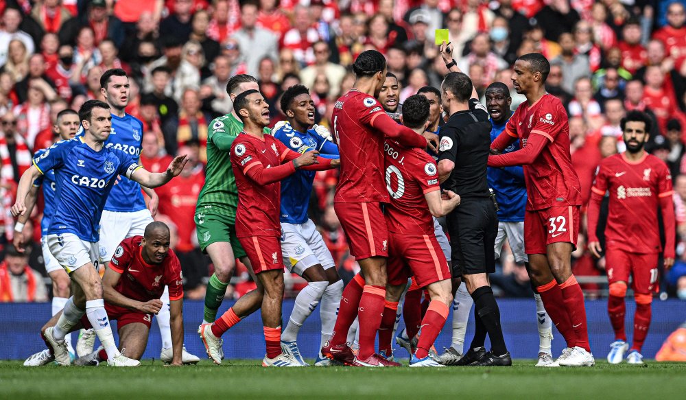 乌度卡：与篮网时有哈登、欧文不同，在火箭KD需更多发声